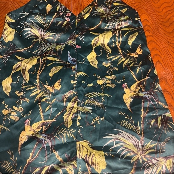 Revolve Superdown Women's Frankie Tropical Birds Romper Sz S Relaxed Fit - Picture 8 of 16